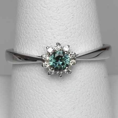 Green Montana Sapphire & Diamond 14kt Gold Flower Ring